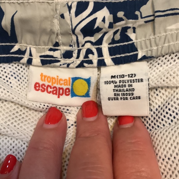 Tropical trunks - Picture 2 of 4